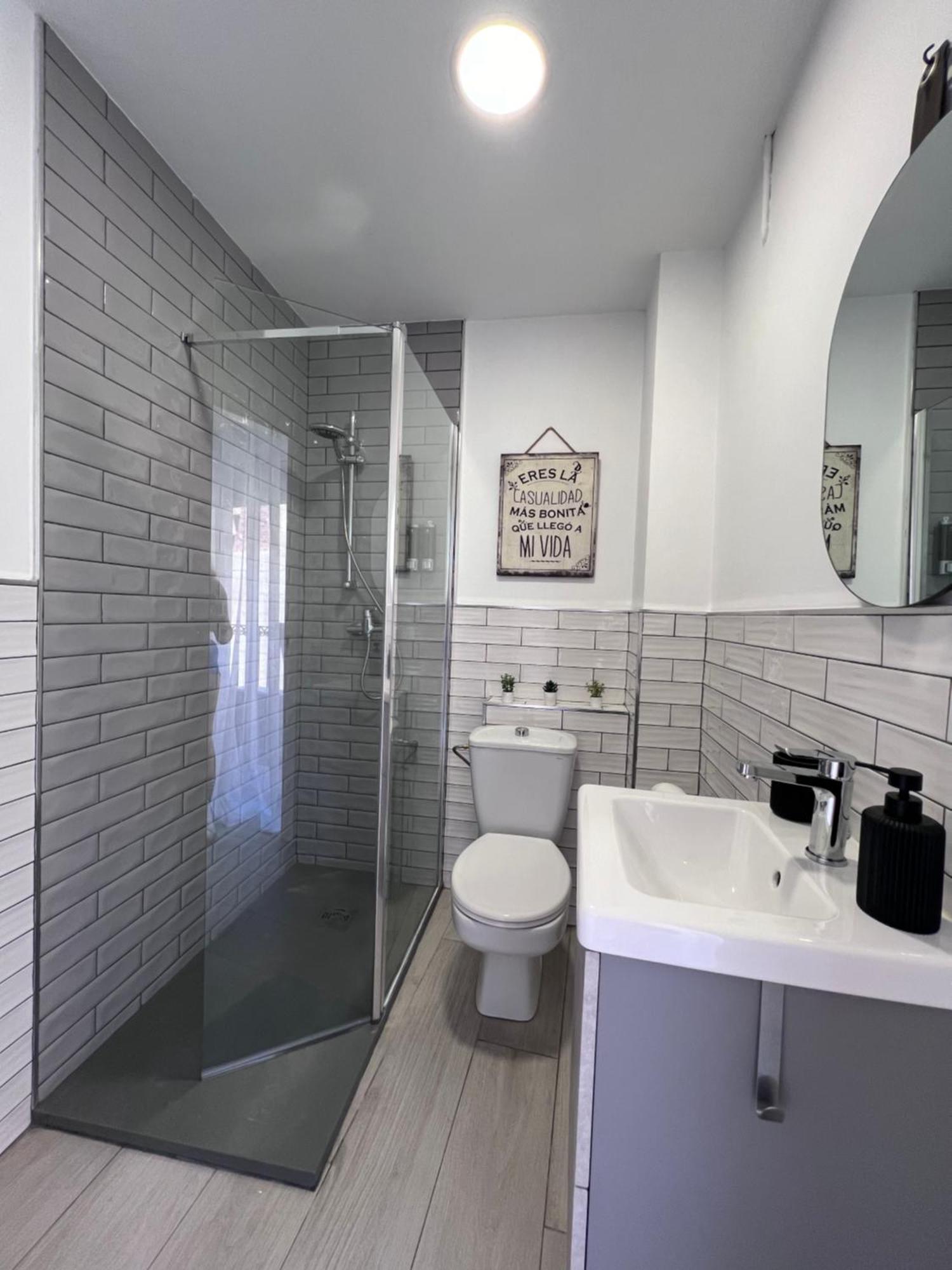 Apartamento Centrico Cerca De La Playa Alicante Ngoại thất bức ảnh